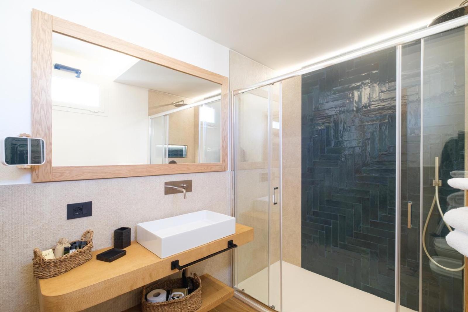 In Centro Da Carlotta Hotel ออลเบีย ภายนอก รูปภาพ